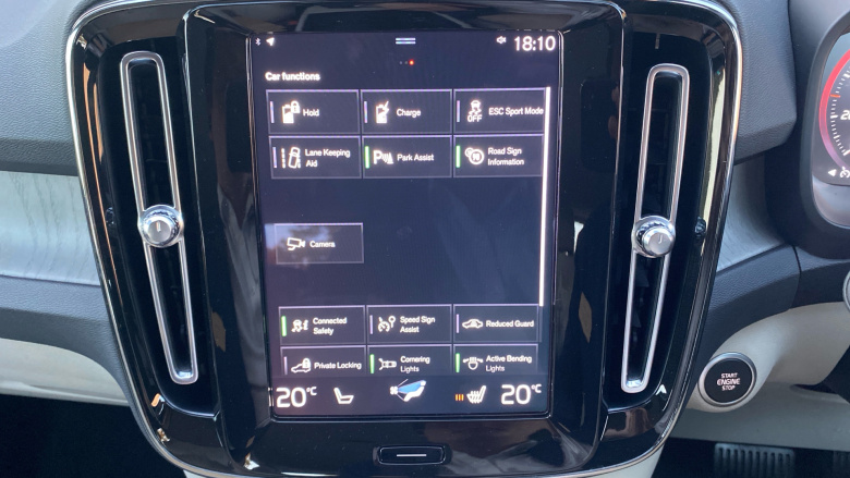 Volvo Xc40 1.5 T5 Recharge PHEV Inscription Pro 5dr Auto Estate